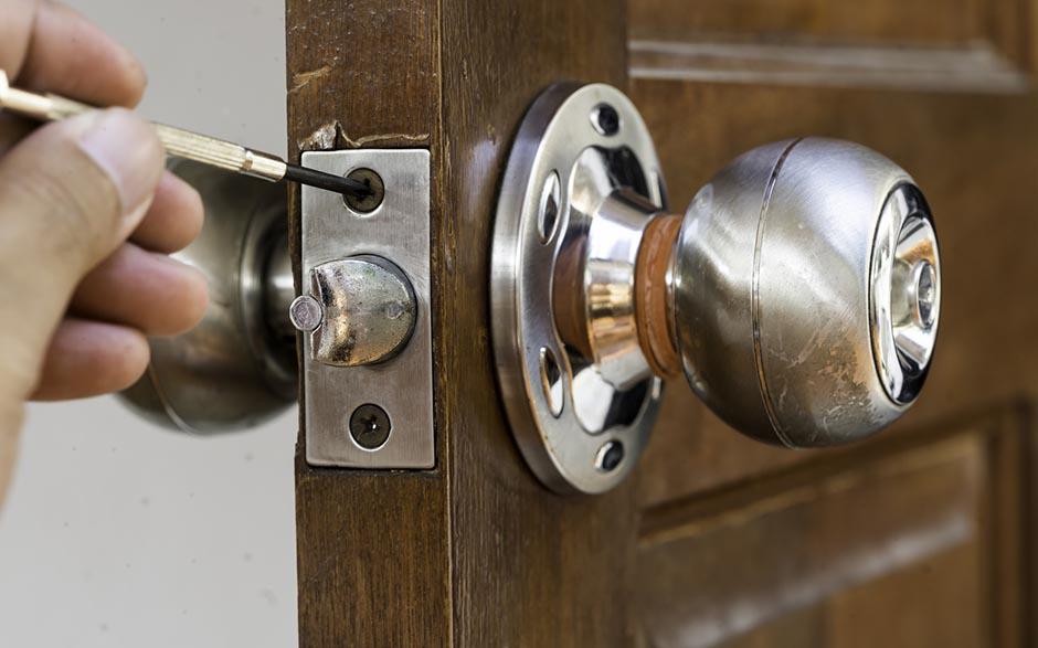 changer serrure porte blindée Laversines